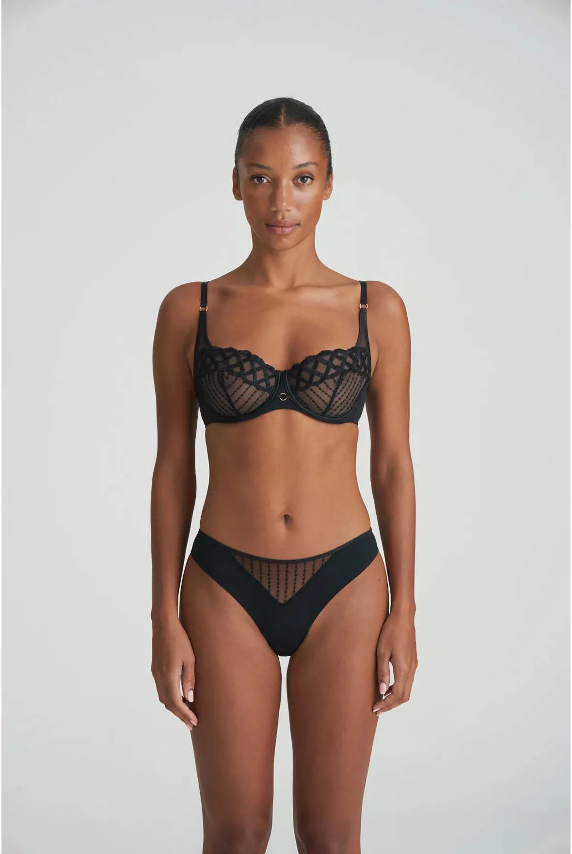 eservices_marie_jo-lingerie-balcony_bra-jhana-0102793-black-0_3579908_39_11zon_-x-a34.jpg