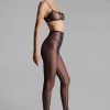 2024_maison_close_col_l_amoureuse_noir_0103