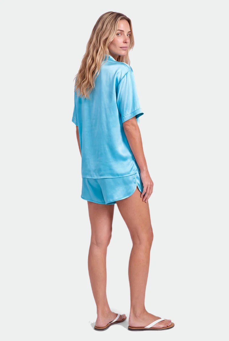 BlueGleam_Shorts_252207-05_03_back_6AB4D3